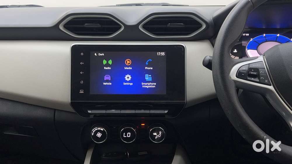 Nissan Magnite 1.0 Xv, 2023, Petrol