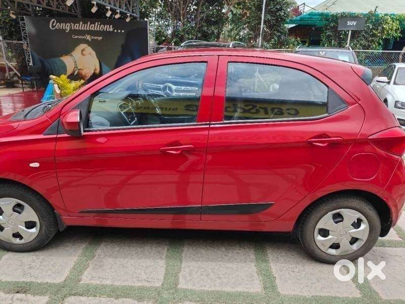 Tata Tiago 1.2 Revotron Xta, 2017, Petrol