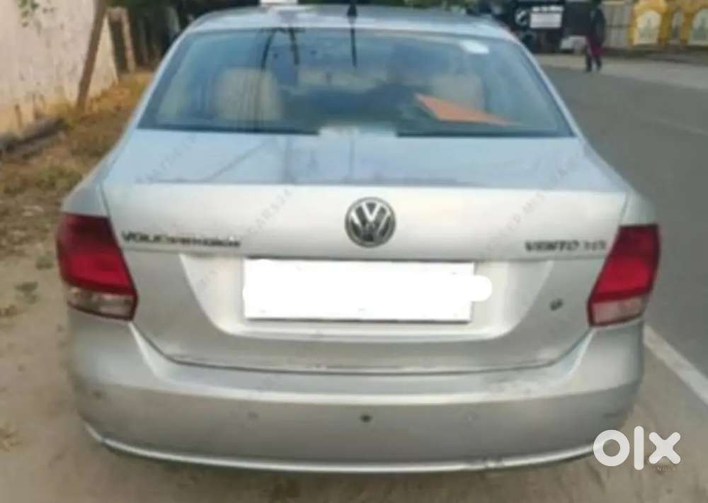 Volkswagen Vento Highline 2013