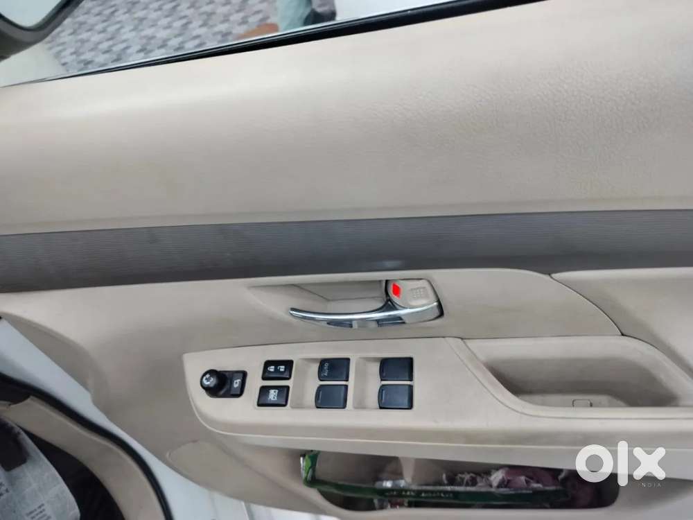 Maruti Suzuki Ertiga 1.5 Vxi, 2023, Petrol