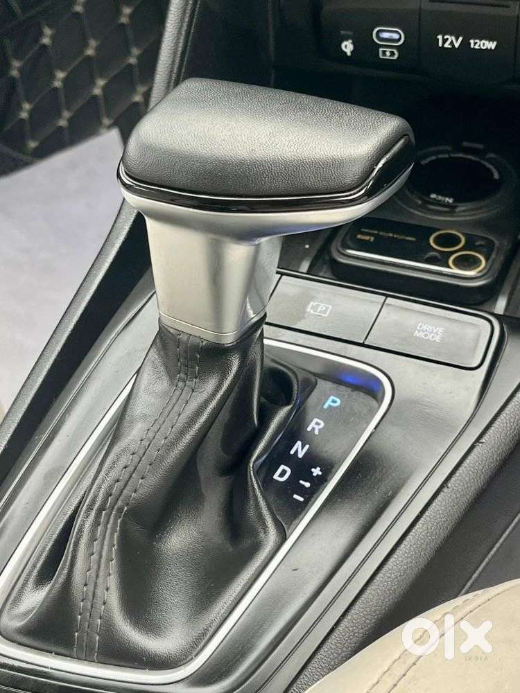 Hyundai Verna Sx Petrol At, 2025, Petrol