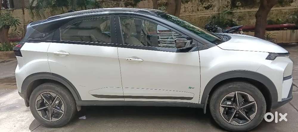Tata Nexon Ev 2024 Empowered Mr