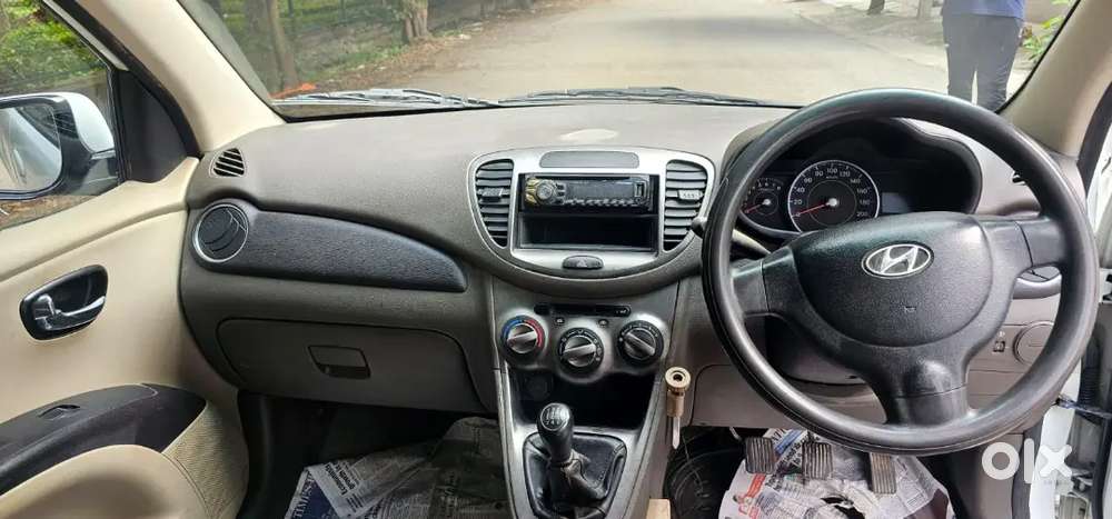 Hyundai I10 Magna 2012 Petrol + Cng Very Good Running Condition