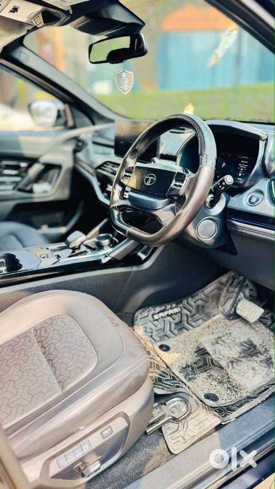 Tata Safari Adventure Plus Dark Edition, 2023, Diesel