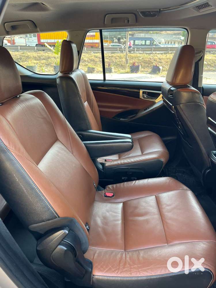 Toyota Innova Crysta 2.8z Automatic, 2018, Diesel