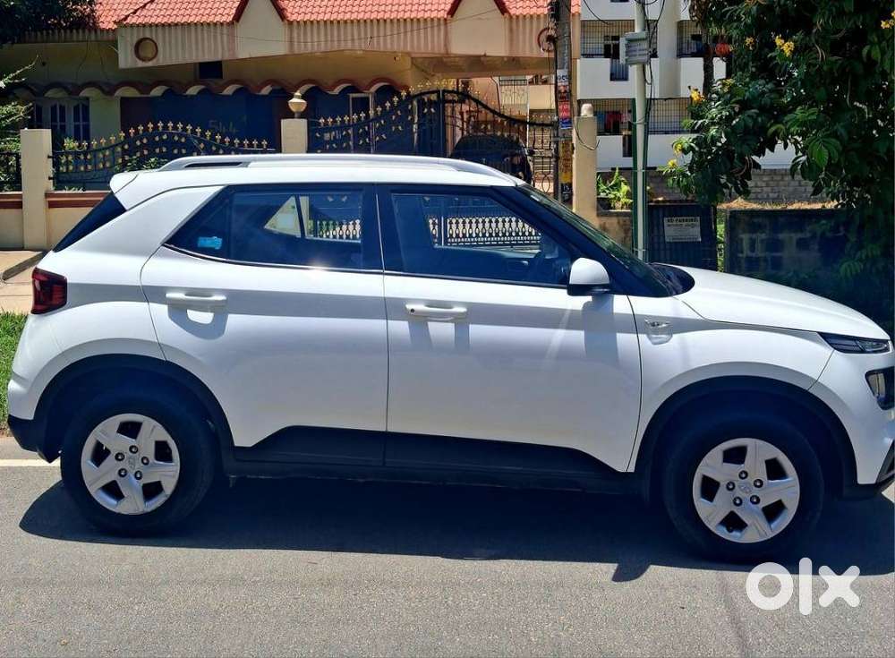 Hyundai Venue S Mt Turbo Gdi 1.0l, 2019, Petrol