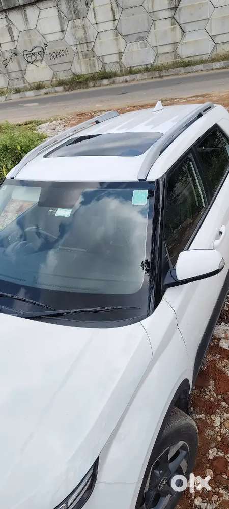 Hyundai Venue 2019 Diesel Well Maintained