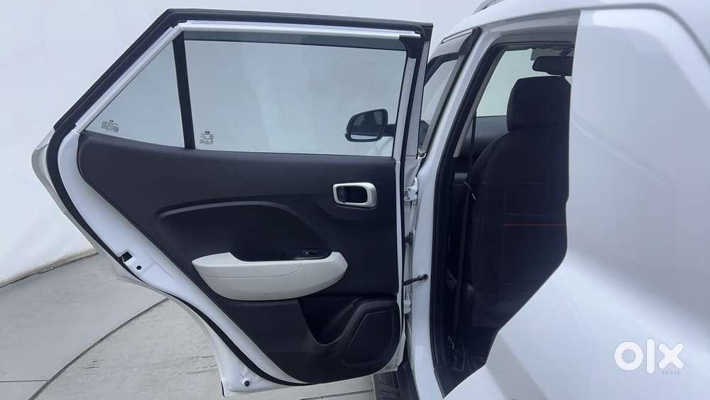 Hyundai Venue Sx, 2025, Petrol