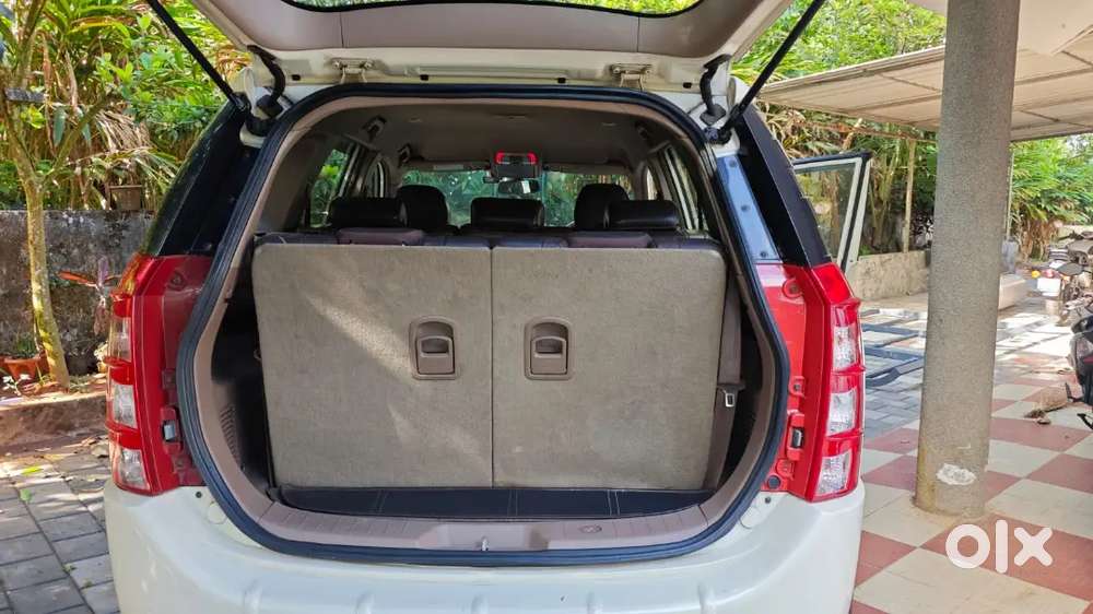 Mahindra Xuv500 2014 Diesel 130000 Km Driven