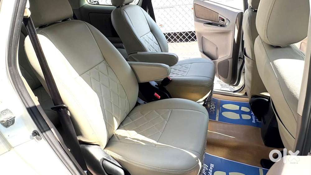 Toyota Innova, 2015