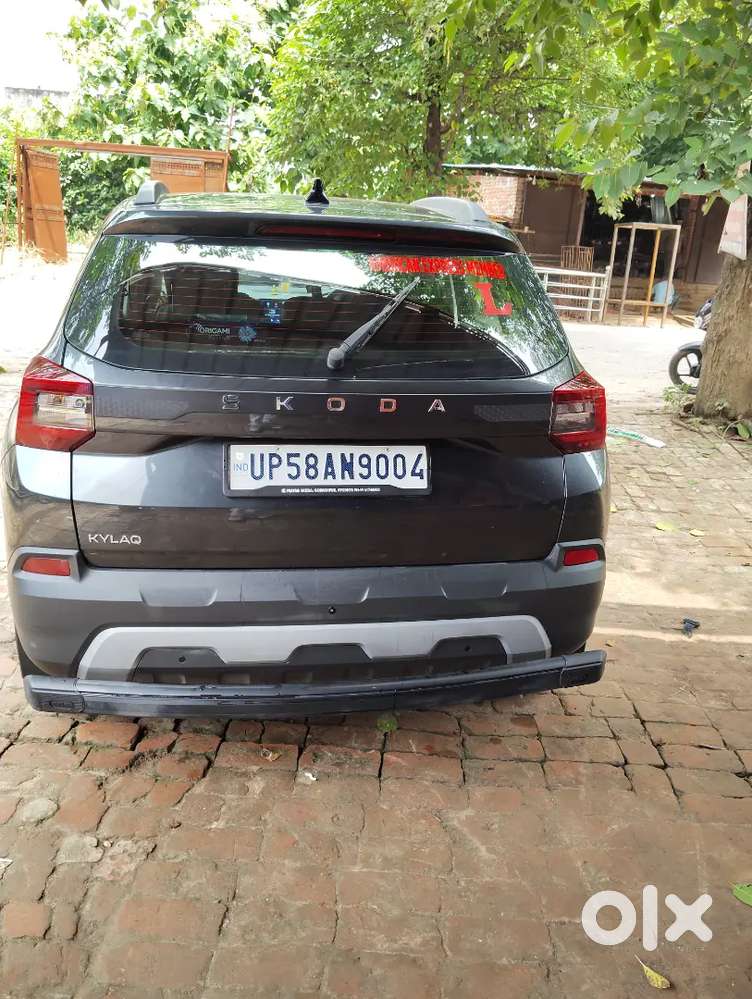 Skoda Kylaq Signature At 2026