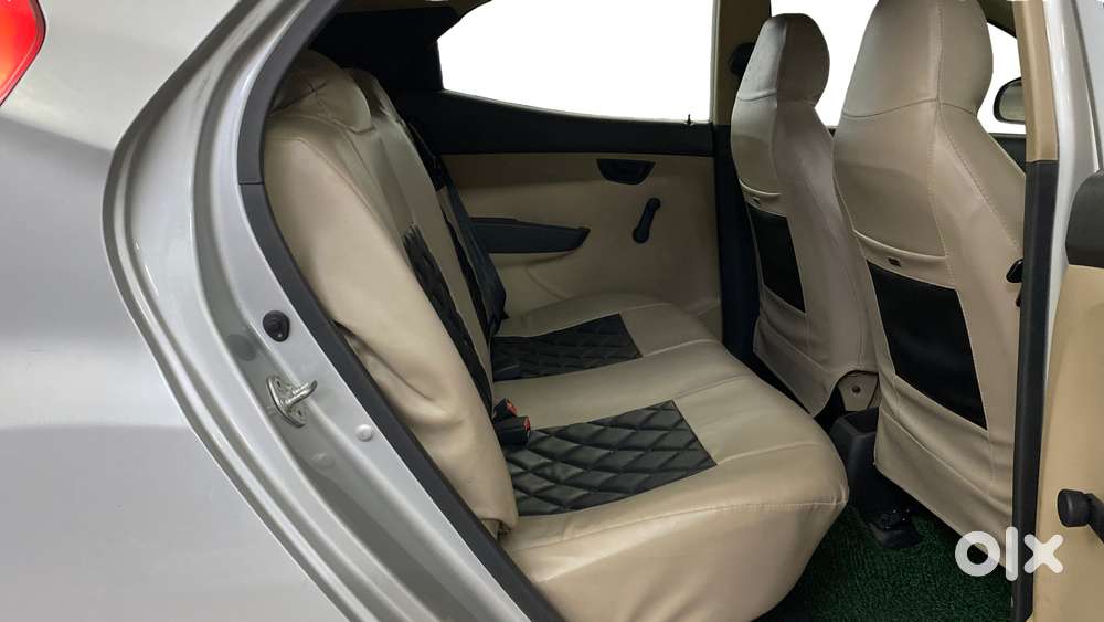 Hyundai Eon Era +, 2017, Petrol