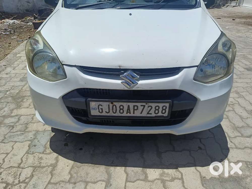 White Alto Good Condition With 60% Tyre New Battery