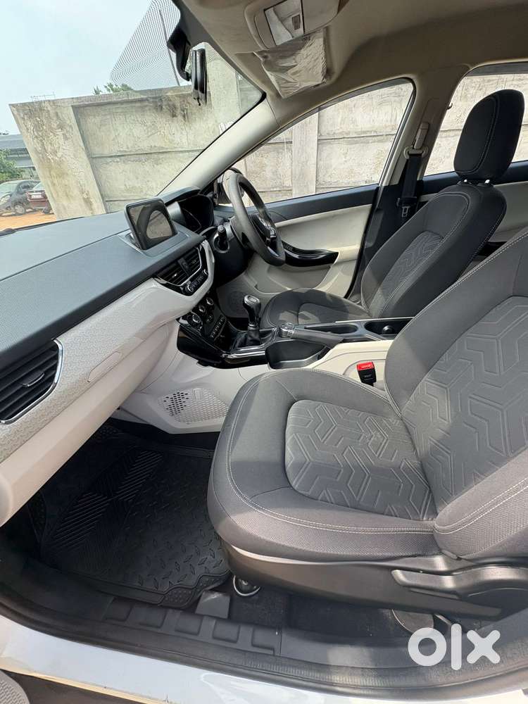 Tata Nexon 1.5 Revotorq Xz, 2021, Diesel