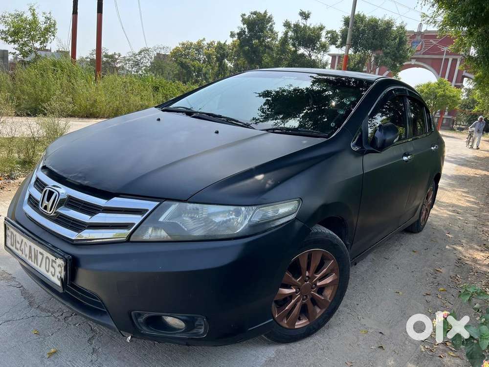 Honda Hybrid Car 2012