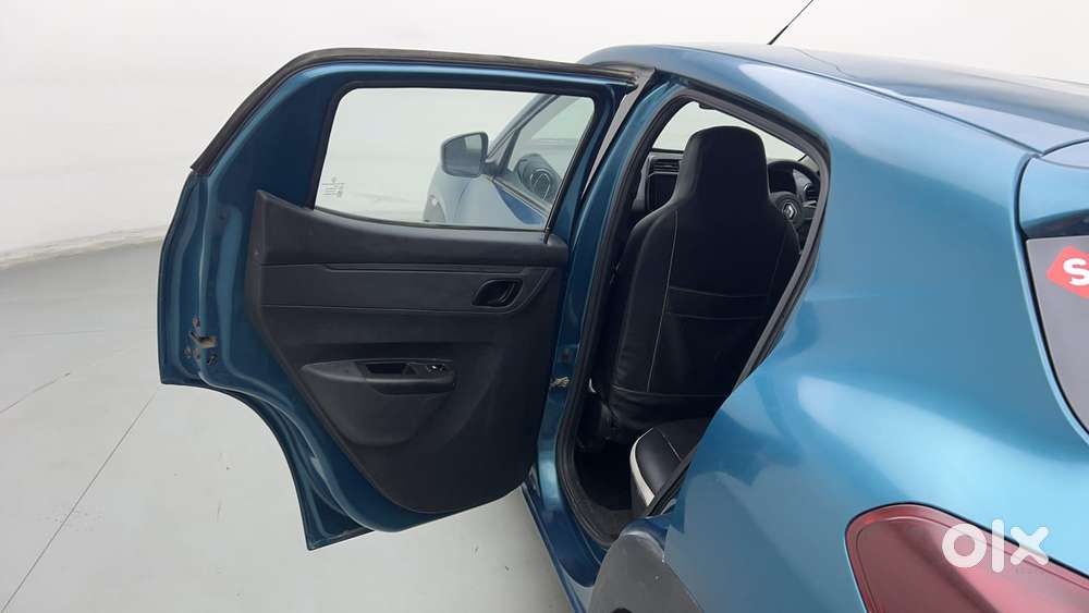 Renault Kwid 2019-ongoing 1.0 Rxt (o), 2021, Petrol