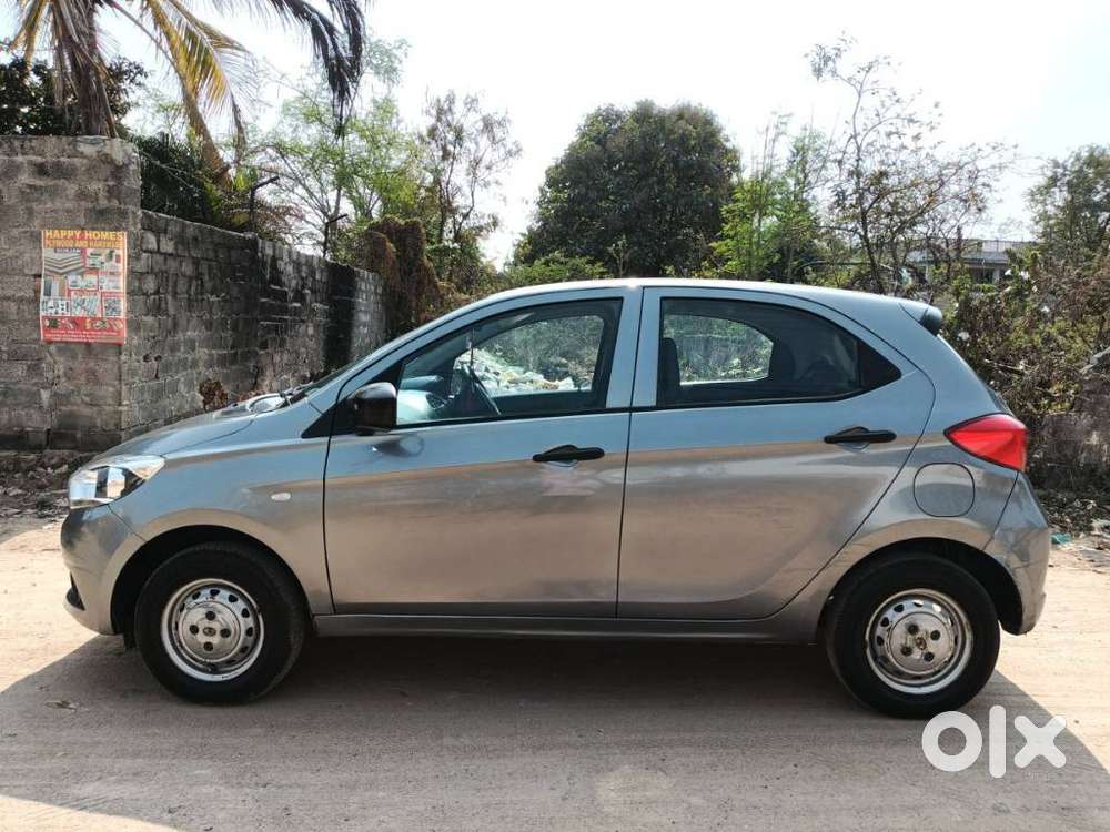 Tata Tiago 1.2 Revotron Xm, 2018, Petrol