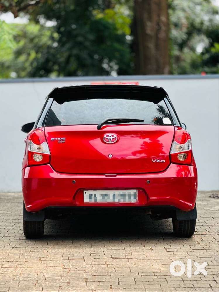 Toyota Etios Liva Vxd Dual Tone, 2018, Diesel