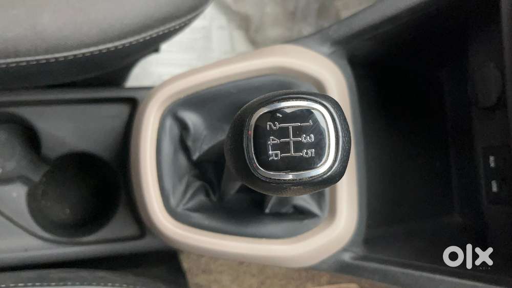 Hyundai Grand I10 Sportz 1.2 Kappa Vtvt, 2015, Petrol