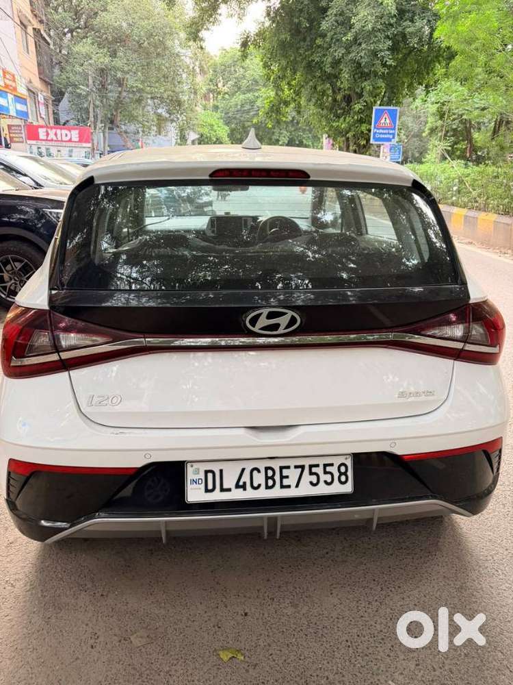 Hyundai I20 Sportz 1.2 Ivt, 2025, Petrol