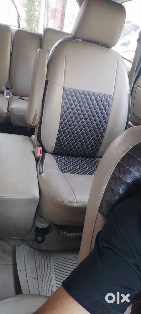 Toyota Innova 2010