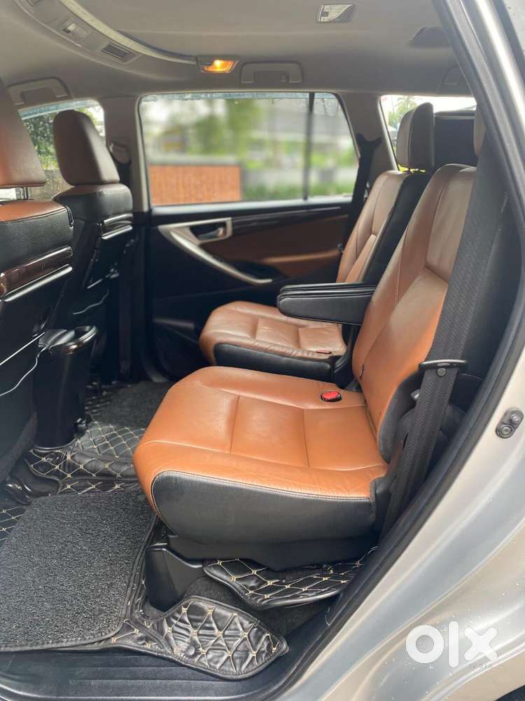Toyota Innova Crysta 2.8z Automatic, 2017, Diesel