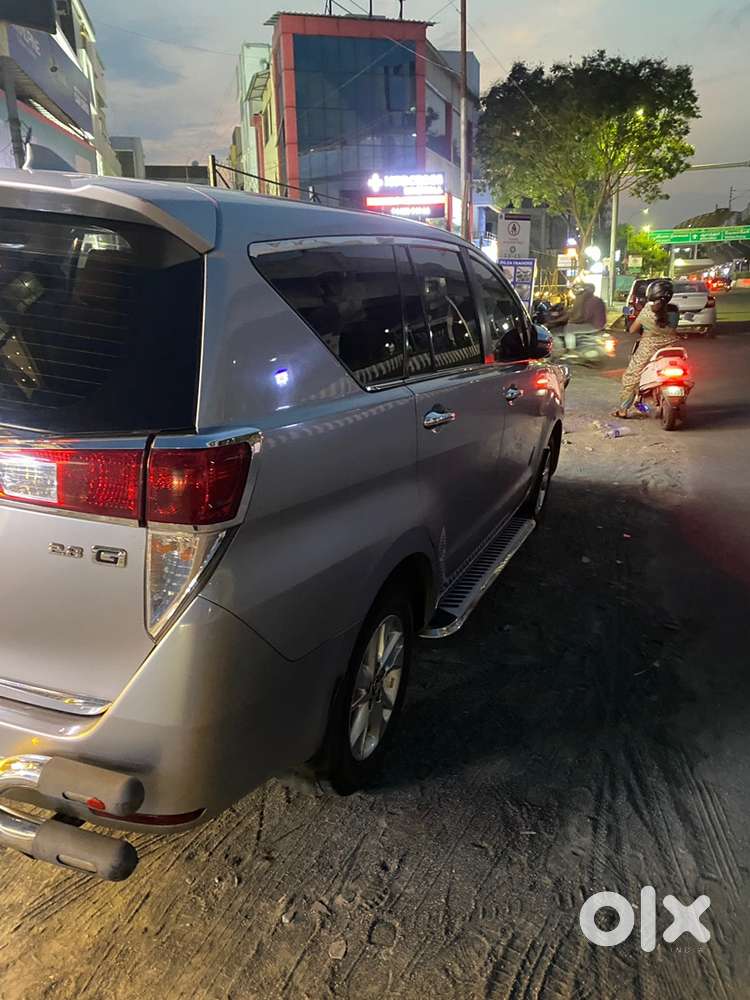 Toyota Innova Crysta 2019
