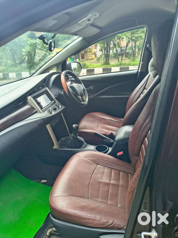 Toyota Innova Crysta 2.4 G Mt, 2016, Diesel