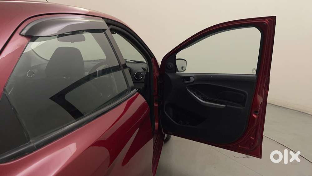 Ford Figo 1.2p Trend Mt, 2016, Petrol