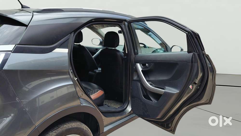 Tata Nexon 1.2 Revotron Xm (s), 2022, Petrol