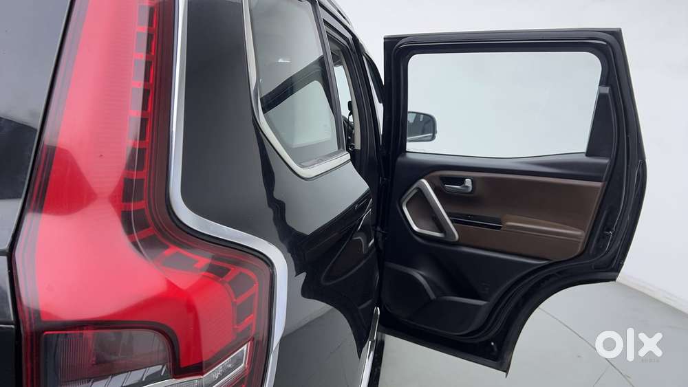 Mahindra Scorpio N Z8 Petrol At 7 Str, 2024, Petrol