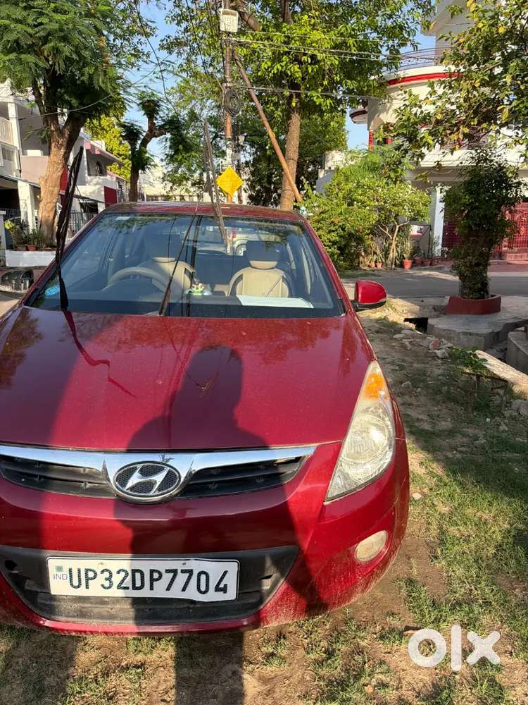 Hyundai I20 2011 Petrol 65000 Km Driven
