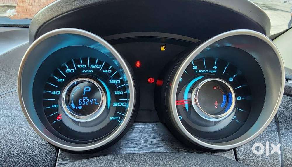 Mahindra Xuv500 W11 At, 2019