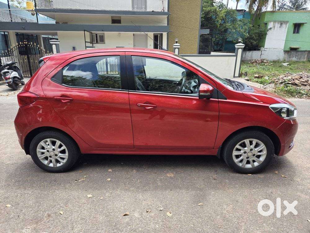 Tata Tiago 1.2 Revotron XZ, 2016, Petrol