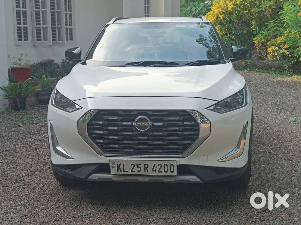 Nissan Magnite 2024 Petrol Well Maintained