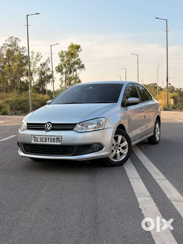 Volkswagen Vento 2010-2013 Petrol Highline, 2012, Petrol
