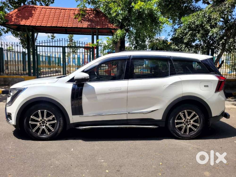 Mahindra XUV700 2.2 AX 7 Diesel MT Luxury Pack Str, 2024, Diesel