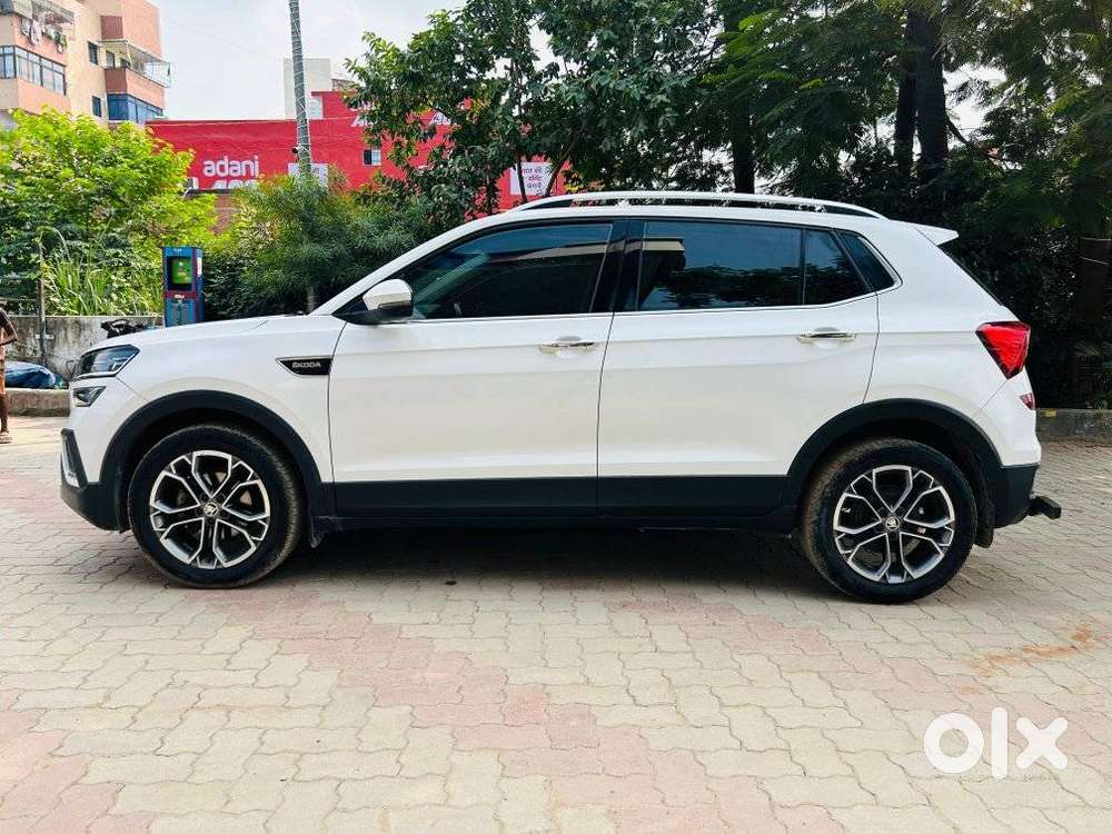 Skoda Kushaq 1.0 Tsi Style, 2023, Petrol