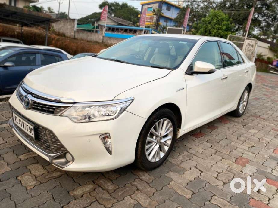 Toyota Camry 2.5 Hybrid, 2016, Petrol