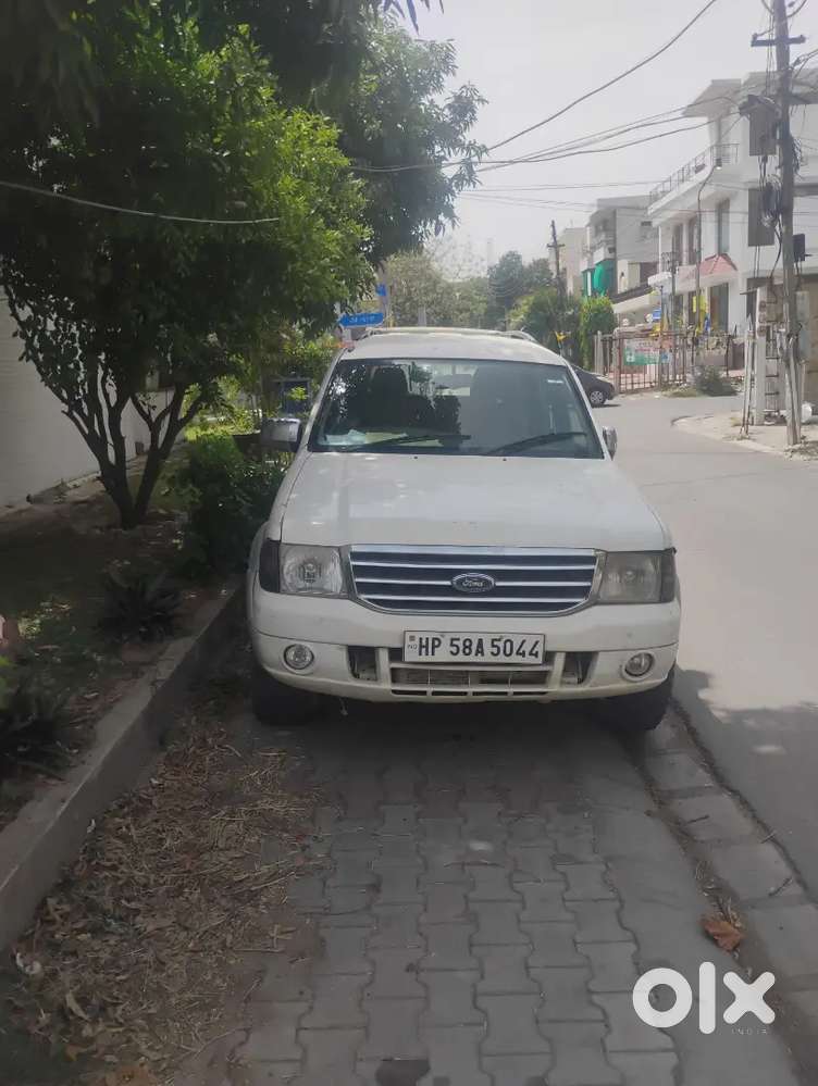 Ford Endeavour 2005 Diesel 200000 Km Driven