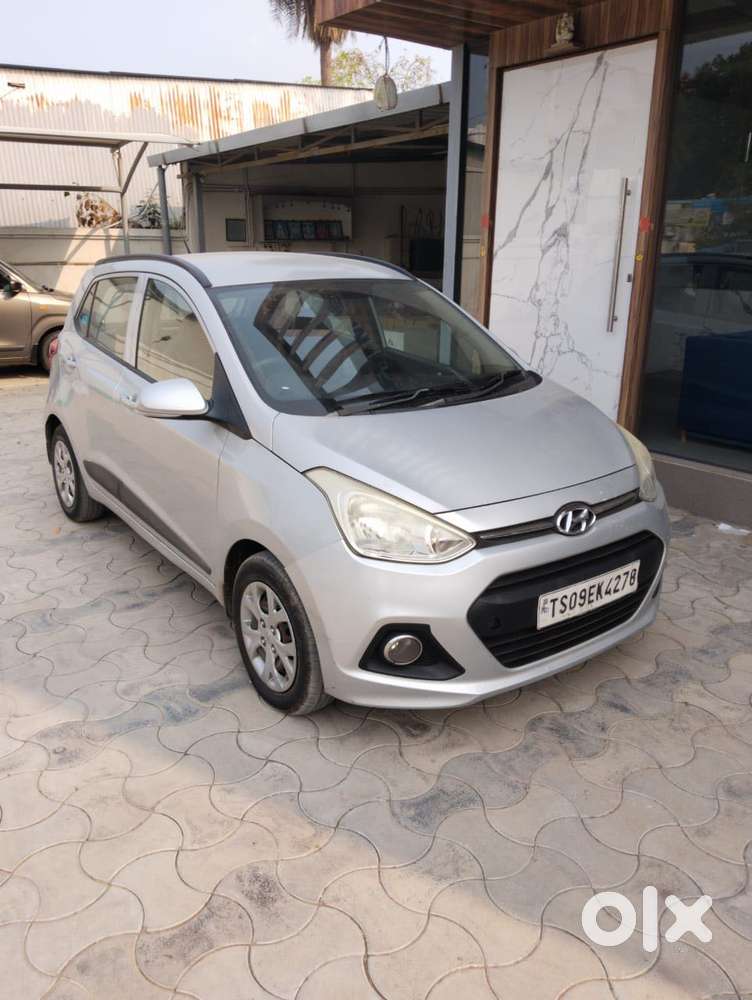 Hyundai Grand I10 Sportz1.2 Crdi, 2015, Petrol