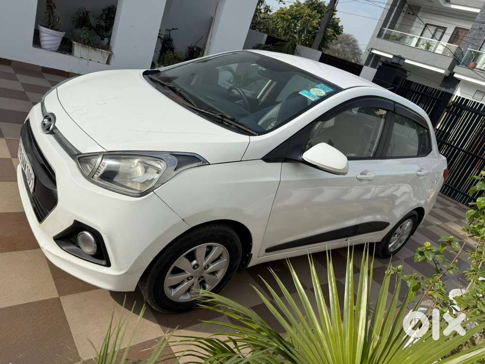 Hyundai Xcent Petrol Manual 2015