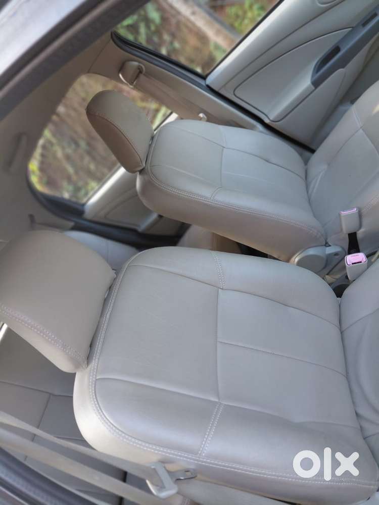 Toyota Etios Liva 2016