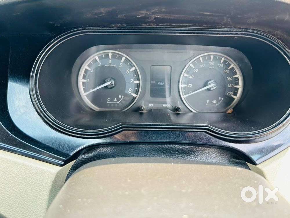 Tata Zest  1.2 Revotron Xt, 2016, Petrol