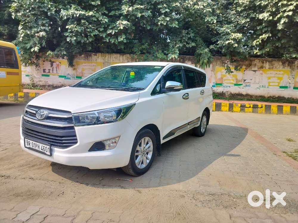 Toyota Innova Crysta 2.4 G Mt, 2017, Diesel