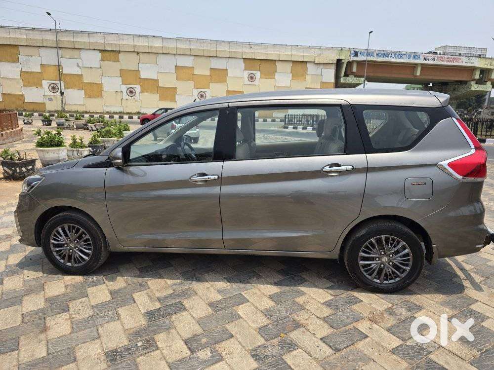 Maruti Suzuki Ertiga Zxi Plus Shvs, 2021, Petrol