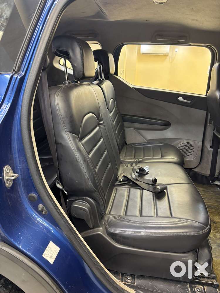 Renault Triber Rxt, 2022, Petrol