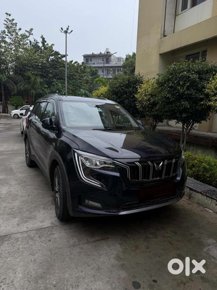 Mahindra Xuv700 2024 Diesel Well Maintained