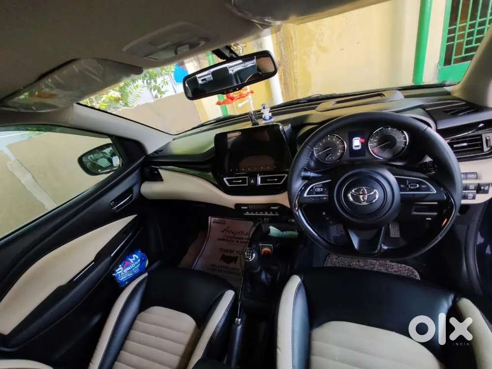 Toyota Glanza 1.2 V 2024