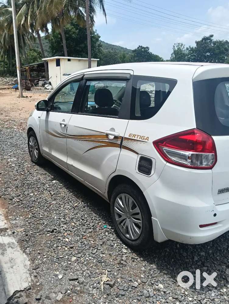2nd Maruti Suzuki Ertiga 2015 Diesel